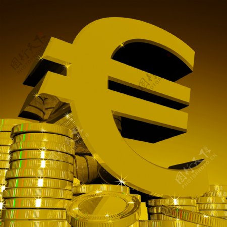 在硬币显示欧洲财富欧元符号