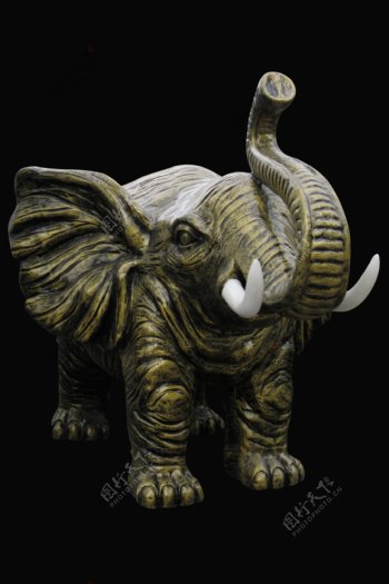 大象青铜雕像psd素材