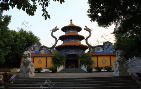 双龙寺寺院图片