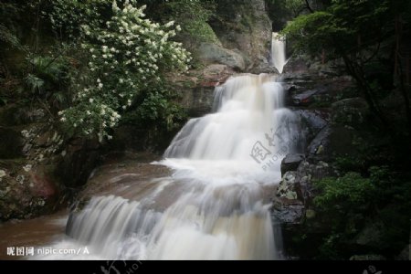 神仙谷瀑布2图片