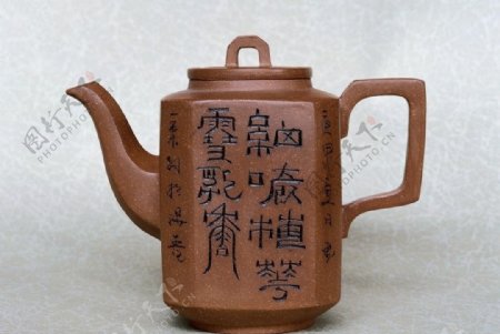古典工艺茶壶图片