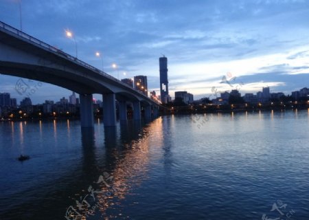 广西柳州柳江大桥风景图片