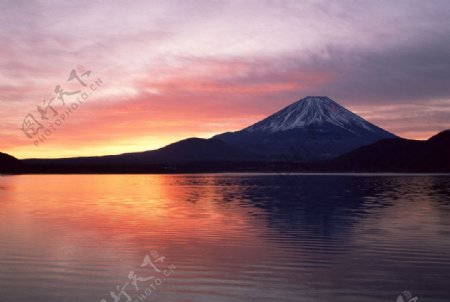 富士山日落图片