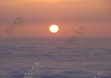 泰山云海日出图片