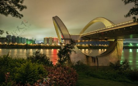 南宁大桥图片