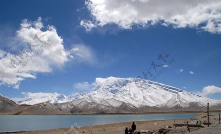 新疆喀湖图片