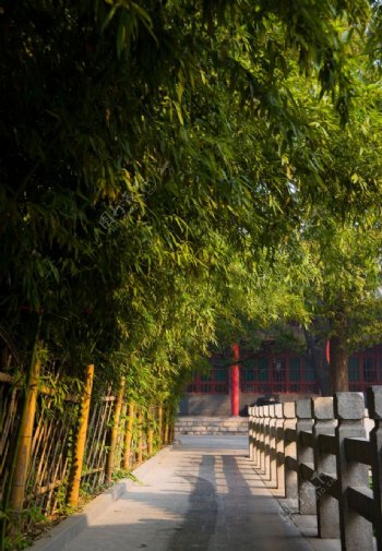 济南大明湖公园走廊图片