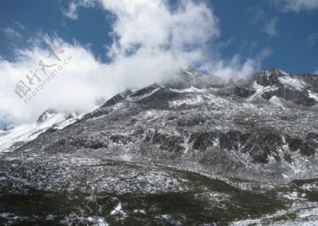 大雪山图片