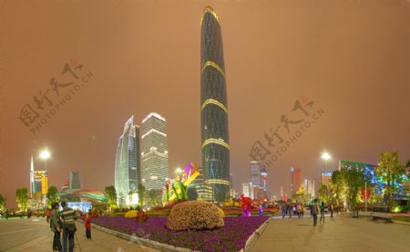 亚运后广州珠江新城花城广场图片