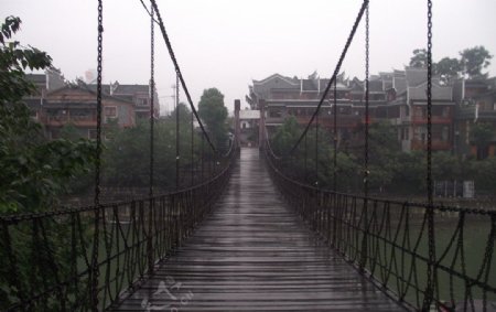 铁索桥图片