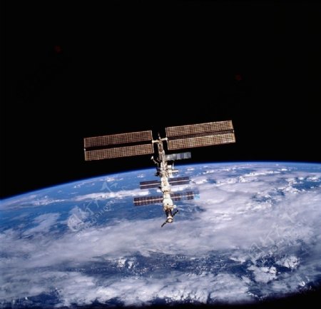 STS105太空任务拍摄的空间站照片图片