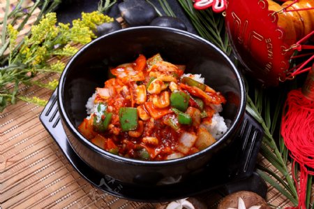 韩国美食鱿鱼拌饭图片
