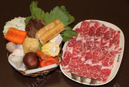 锅王涮涮锅顶级牛小排图片