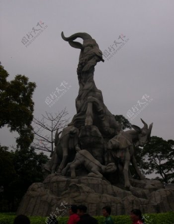 广州羊城城市标志花城城标地标五羊雕塑艺术作品潘鹤著名景点图片