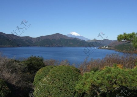 远眺芦湖富士图片