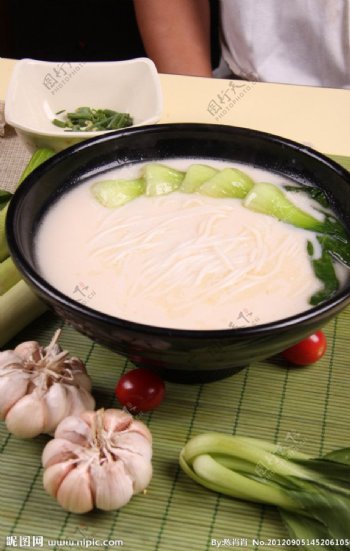 青菜粉传统美食图片