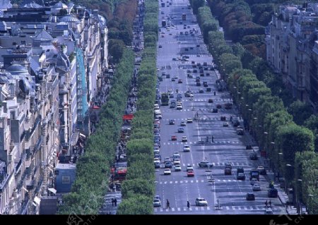 車水馬龍的法國街頭图片