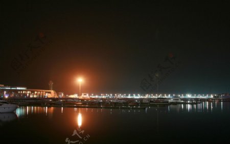 青岛奥运帆船基地远景夜景图片