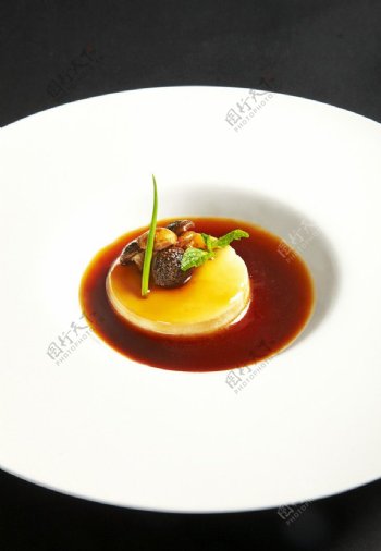 菌菇鲍汁豆腐图片