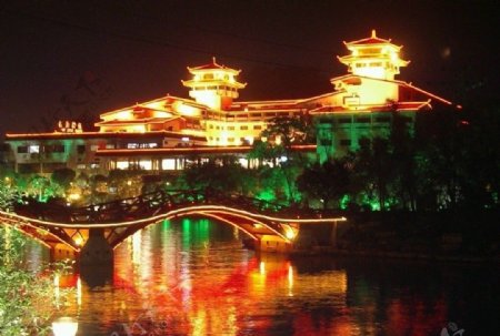 桂湖饭店夜景图片