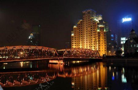 上海苏州河口夜景