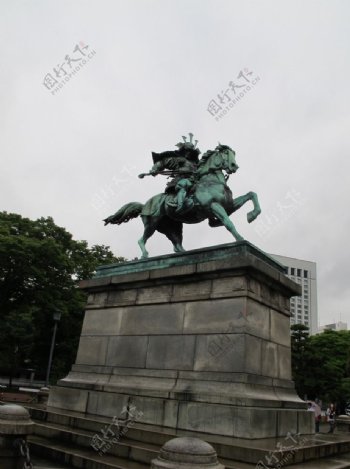 日本公园雕像