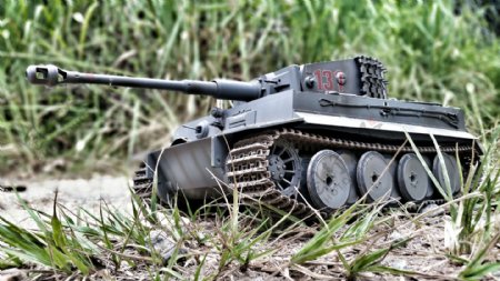 主战坦克玩具