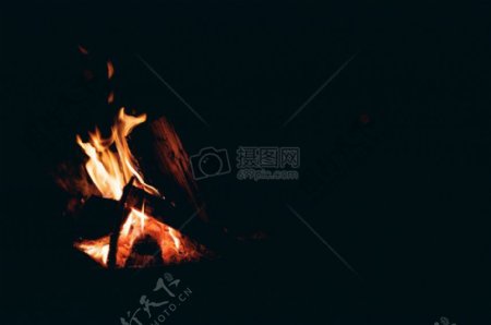 浪漫火篝火燃烧壁炉火焰热开放炉