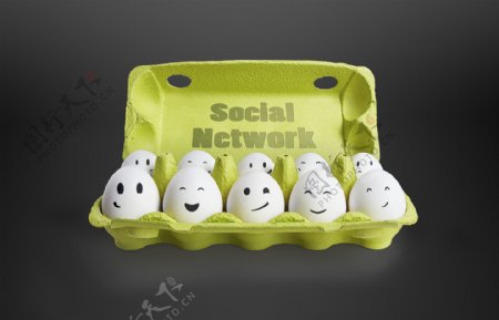 包装盒里可爱的鸡蛋表情图片