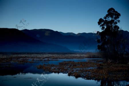 美丽的泸沽湖风景