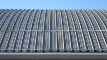 金属板屋顶