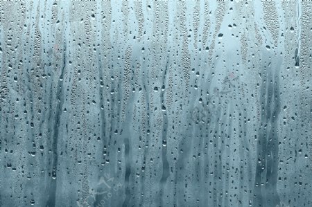 下雨天与窗外模糊景色高清图片