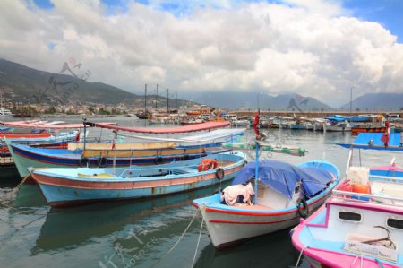 海边小船风景