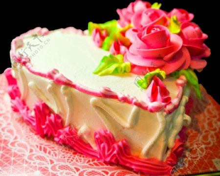 桃心玫瑰蛋糕图片