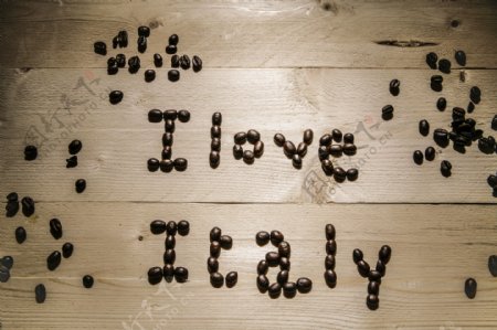 木板上的咖啡艺术字图片