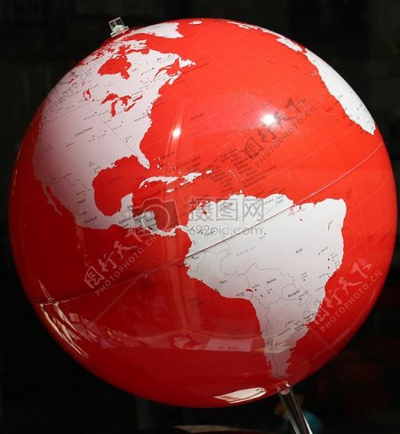 一个红色地球仪