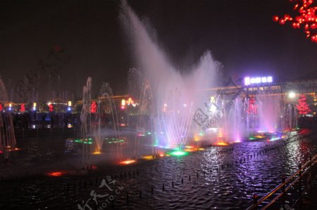 西安大雁塔广场音乐喷泉图片