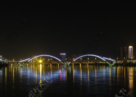 广雅大桥夜景
