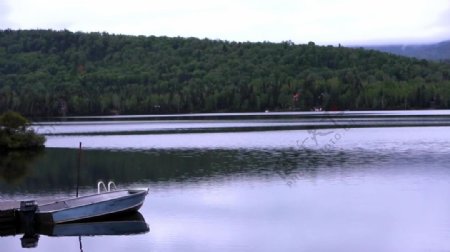湖边小船风景视频素材