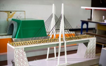 斜立桥模型图