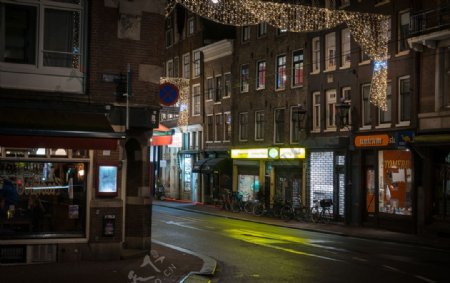 夜景城市街道