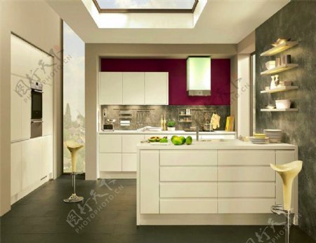 现代家装厨房橱柜颜色设计效果图