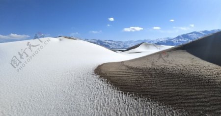 西藏沙漠雪景雪地