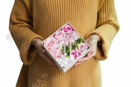 浪漫的情人节鲜花礼盒png素材