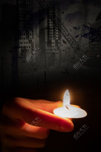 蜡烛祈福自然灾害损失惨重背景海报