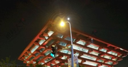 世博中国馆夜景街灯似月