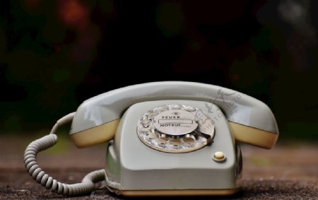 老式电话古董图片