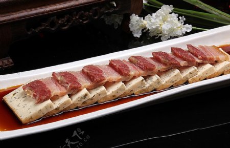 海苔豆腐蒸咸肉图片