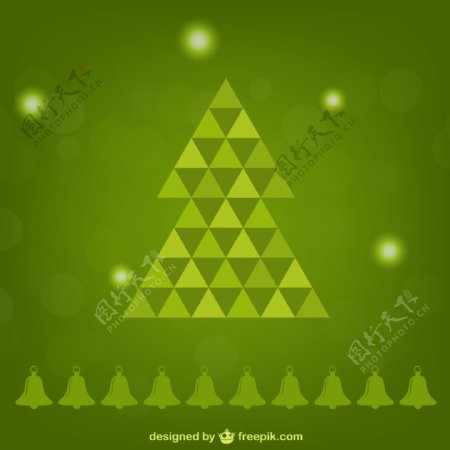 绿色三角圣诞树