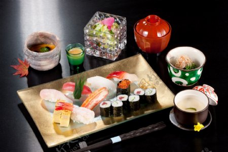 藤套餐各式寿司拼盘图片